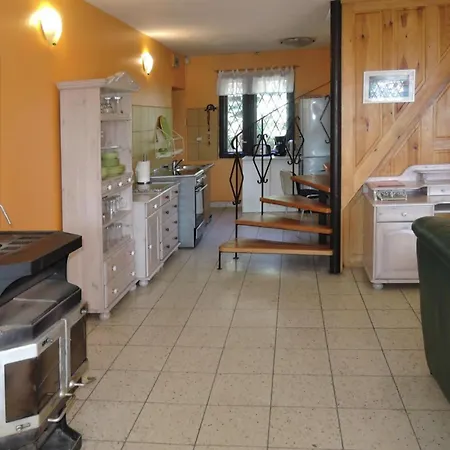 Appartment, 100 Qm, 2 Rooms, 4 Persons, Type C
